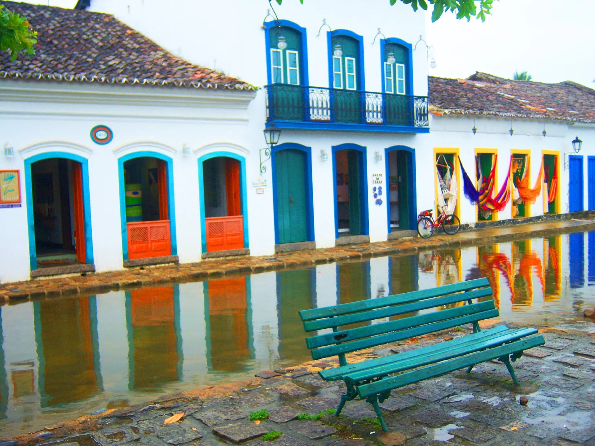 Centro histórico de Paraty — patrimônio colonial na Costa Verde a partir do Galeão